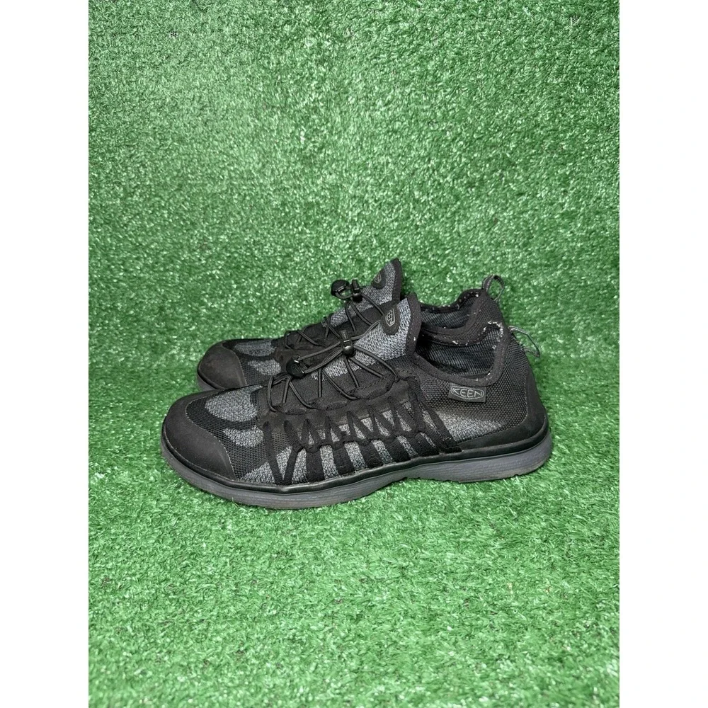 KEEN Uneek Exo Mens 11.5 Black Grey‎ Mesh Hiking Shoes Outdoor Comfort Sneakers